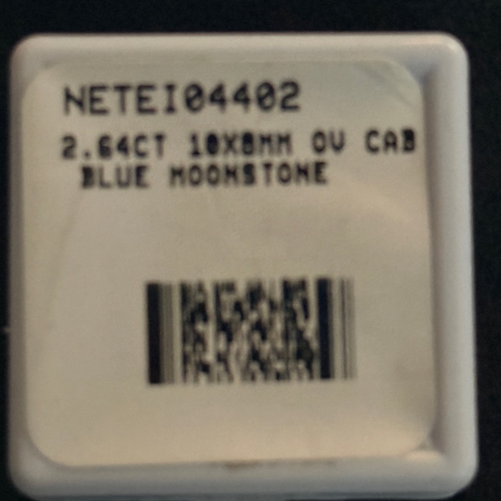 Blue Moonstone Cabochon Gemstone - 2.64ct 10x8mm